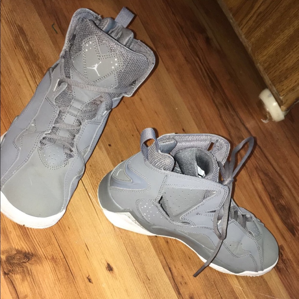 Jordan’s size 7